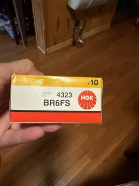 4323-br6fs Ngk New 10 Pack Of Spark Plugs Br6fs 4323 Fast Free Shipping