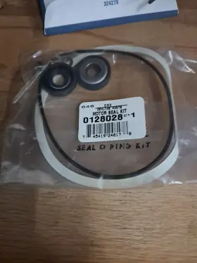 0128028 Omc Genuine Outboard Motor Seal Kit Oem New Factory Boat Parts