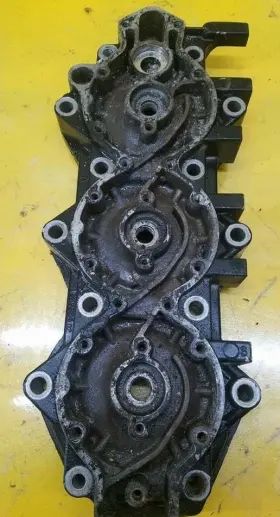 0328324 Omc 1988 Johnson Evinrude 150 Hp Cylinder Head Assembly Port