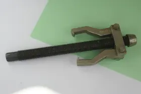 06033 Omc Nos Bearing 6 Inch Puller