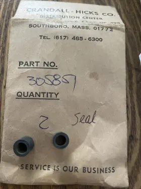 0305851 Omc 305851 Lot Of 2-omc Evinrude Johnson Seal