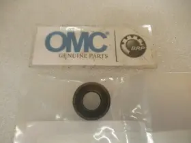 0313282 Omc 313282 U9 Evinrude Johnson Oil Retainer Oem New Factory Boat Parts