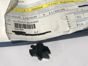 0330368 Omc 330368 Johnson Evinrude Pivot Bushing