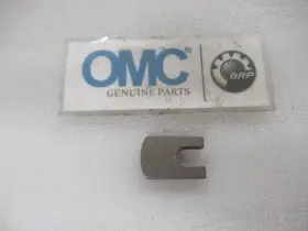 0333957 Omc 333957 Z21 Evinrude Johnson Retaining Tab Oem New Factory Boat Parts