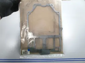 0335503 Omc 335503 New Oem Johnson Evinrude Gasket 0810