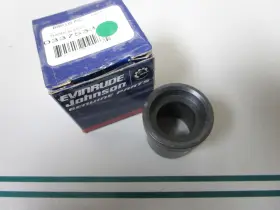 0337533 Omc 337533 New Oem Johnson Evinrude Thermostat Sleeve 0810
