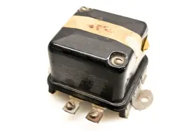 379476 Omc Voltage Regulator