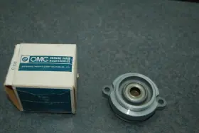 0382586 Omc 382586 New Genuine Gearcase Head Oem Evinrude Johnson Factory Part