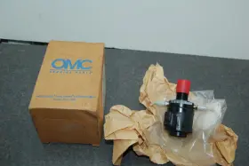 0439127 Omc 439127/438967 New Genuine 439127 Fuel Injector Assembly Evinrude Factory Marine