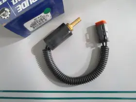 5001234 Omc New Oem Johnson Evinrude Pressure Switch Assy 0820