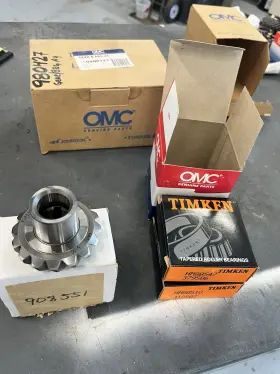 Omc 908551 New Oem Gearing And Bearing Assembly Kit 980427