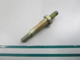 0913479 Omc 913479 New Oem Johnson Evinrude Stud 0810