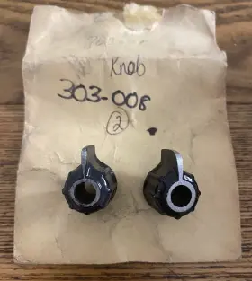 0303008 Omc Johnson Evinrude 303008 Oem Knob Qty 2 Nos