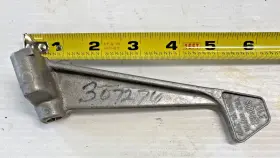 0307276 Omc Johnson Evinrude 307276 100 65 85 Hp V4 Lock Handle 1968