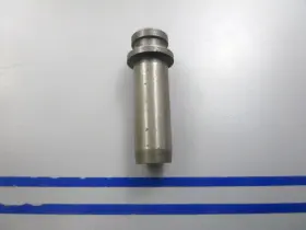 185-2069 Onan New Oem Exhaust Valve Guide 0820 185-2069 Onan New Oem Exhaust Valve Guide 0820