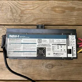61240 Promariner Used Protech 1240 Battery Charger 4 Step 3 Bank 40 Amp