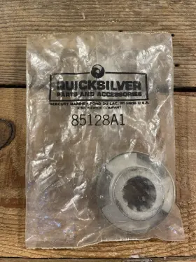 85128a1 Quicksilver Mercury Thrust Hub Oem Nos