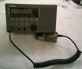 Ray-202 Raytheon Ray 202 Vhf Hailer Condition Unknown. No Cables