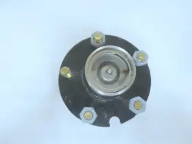 Bt150a Reliable P38 5-lug Trailer Axle Idler Hub With Bearings Marine Boat Parts