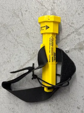 4075a Revere Inch See Me Personal Led Strobe - Used Excellent Condition