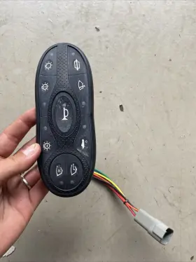 1142314 Sea Ray 07335 01 245 Weekender Boat Control Controller Switch Pad Buttons 1142314 Sea Ray 07335 01 245 Weekender Boat Control Controller Switch Pad Buttons