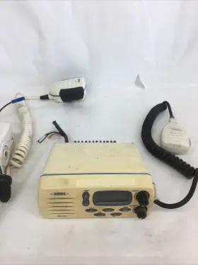 636z14005314 Sea Ray Lot Of 2 Uniden Two Way Radio Um380 Mc1010 Marine Untested #3