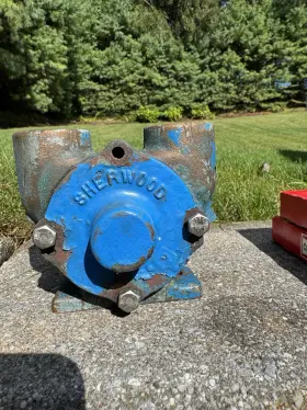 97179 Sherwood 734943138192 E35 Crusader Raw Water Pump Requires Rebuilding