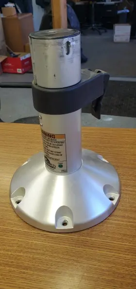 9001900 Springfield Marine Telecsoping Seat Pedestal