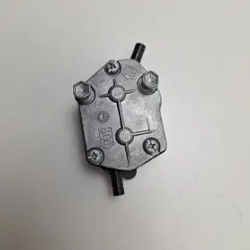 15100-94312 Suzuki Dt40 Outboard Motor Oem Fuel Pump Assembly #3