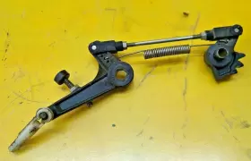 19121-94504 Suzuki 19211-94503 1985 Dt115 Spark Advance Lever Assembly #2