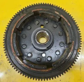 32102-94503 Suzuki 32102-94510 1985 Dt115 Flywheel Assembly