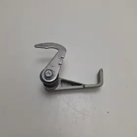 61633-93930-0ed Suzuki 63633-93930-0ed Dt40 Outboard Motor Cowling Hood Latch Lever Hook Oem #2