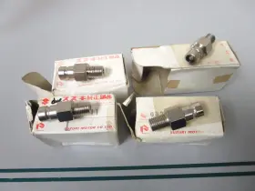 65720-98511 Suzuki New Oem Lot Of 4 Connector Plug 0810