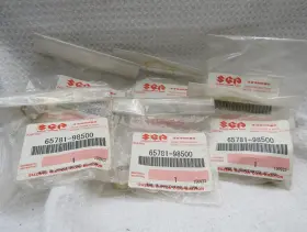 65781-98500 Suzuki 6578198500 6 Genuine Marine Hose Clip Oem New Factory Boat Parts