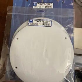 Dssdp-2-2-dp T-h Marine Th Designer Series Screw-down Deck Plate 8 Inch White