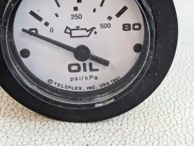 61248 Teleflex Sportsman Boat / Marine 80 Psi Oil Pressure Gauge #2