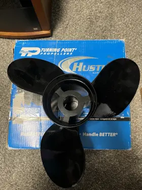 14.25x21p Turning Point 21502111 Hustler Propeller