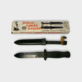 Uc73 United Cutlery Corporation Special Forces Dagger - Lightly Used