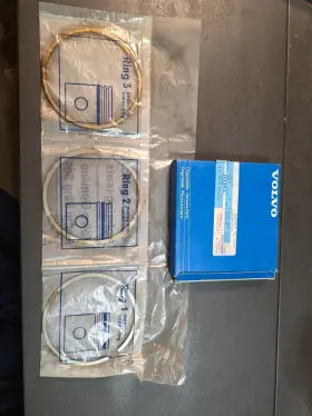 275369-7 Volvo Penta New Oem Piston Ring Set Part#