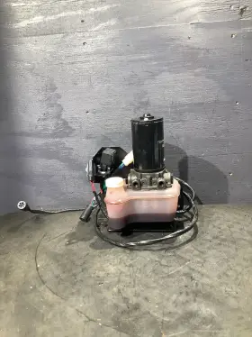 3587079 Volvo Penta Sx-m Dp-s Trim Tilt Pump Motor And Hydraulic Fluid Reservoir