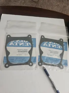 3852437 Volvo Penta Genuine Marine Gasket 2 For 18 Nos Oem Csh