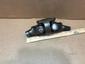 3860230 Volvo Penta 3858283 Universal Joint Shaft Aq290 Dp-d1 Fork 854617 854516 U