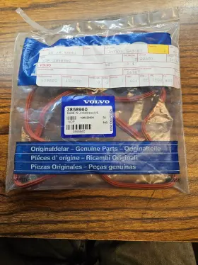 3858960 Volvo Penta Intake Gasket Oem