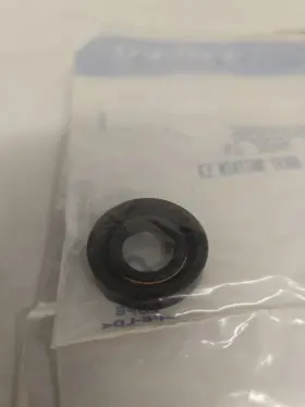Volvo Penta 833996 Genuine Water Pump Oil Seal For Sierra 18-2044