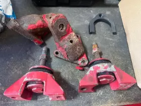 835459 Volvo Penta Oem V8 V6 5.7l 5.0l 4.3l Boat Side Motor Mounts Engine