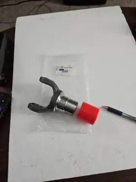 854616 Volvo Penta Genuine Fork Drive Yoke Nos Oem Csh