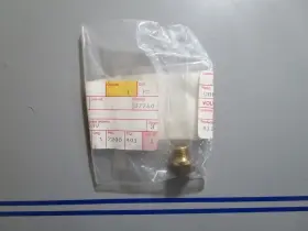 947735 Volvo Penta New Oem 0770 Plug