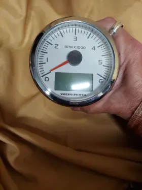 Vp3843246 Volvo Penta Marine Tachometer 6000rpm 80-ss3