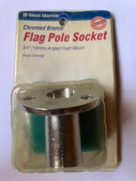 2546182 West Marine Flag Pole Socket Flushmount 3/4 Inch