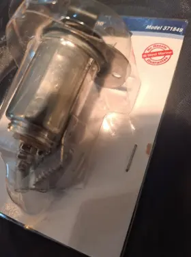 371849 West Marine 12v Stainless Steel Socket Model